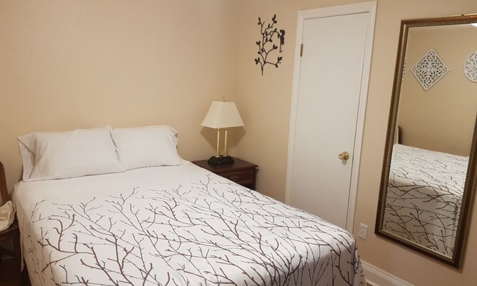 Sarnia House | Your Sarnia "Home away from Home" is right here!