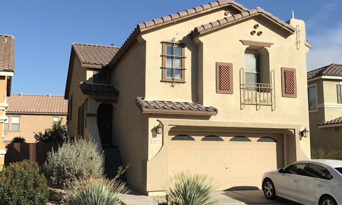 Maricopa House | Your Vacation Home in Sunny Maricopa AZ. Monthly discount