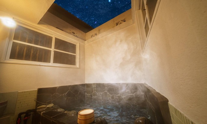 Yufuin Onsen House | Yufuin eki Yado KachofugetsuNewly renovated in July 2023 Natural Hot Spring 2 mintues on foot /Yufu Ōita