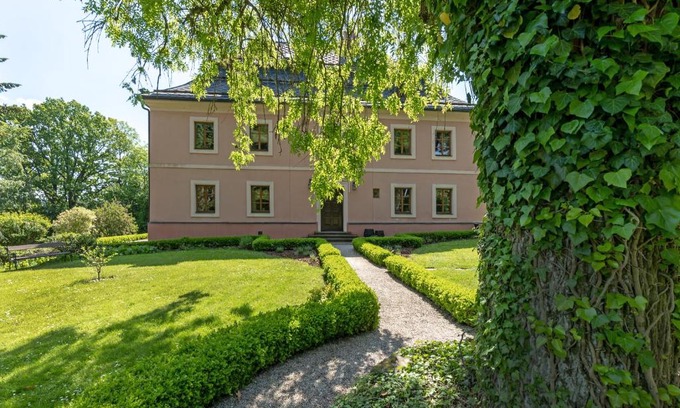Klokocov Hotel | Zámeček Klokočov