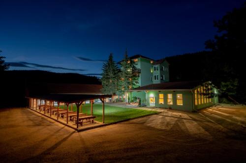 Barna Resort | Zöldsziget Menedék, Rendezvény-és pihenőház