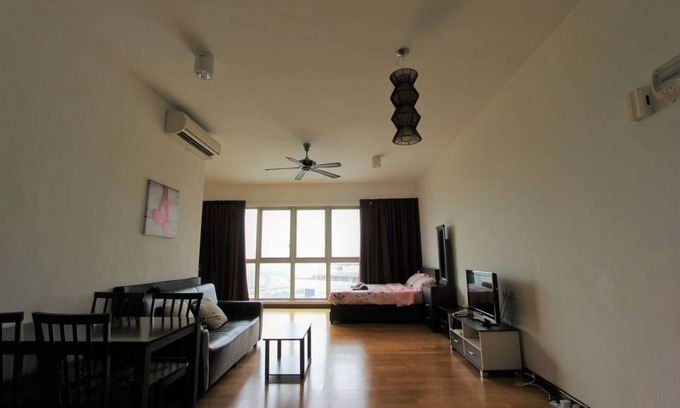 Chow Kit Apartment | Z3 Infinity Pool Big Studio@Near KLCC