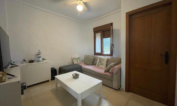 Zahara de los Atunes Apartment | Zahara