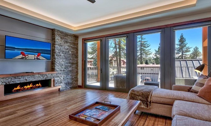 Lakeside Park Apartment | Zalanta 213