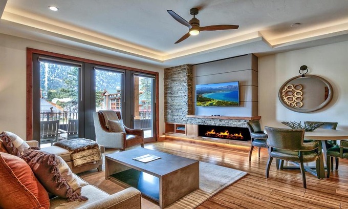 South Lake Tahoe Apartment | Zalanta 221