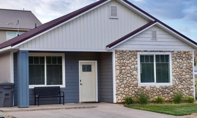 La Verkin House | ZC1 Home Away From Home Near Zion