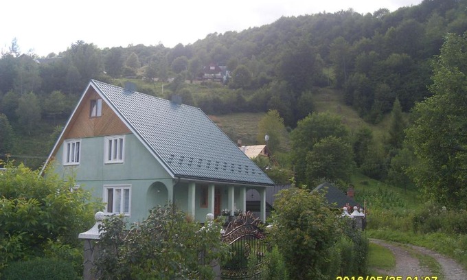 Kvasy House | Zelenyj Gaj