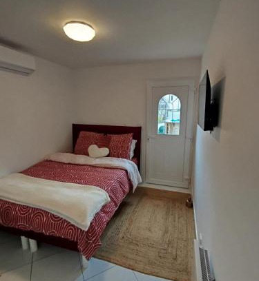 Dammarie Les Lys Apartment | zen