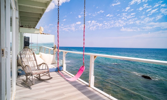 Eastern Malibu Apartment | Zen Palace on Sand -Play/Work/Detox/Romance/Reset Brain on best beach