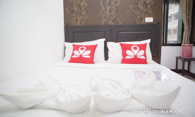 Chana Songkhram Hotel | ZEN Rooms Basic Phra Athit
