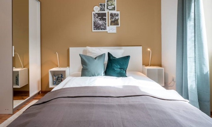 Nauwieser Viertel Apartment | Zentrales 40-qm-city-apartment für 3 Pers