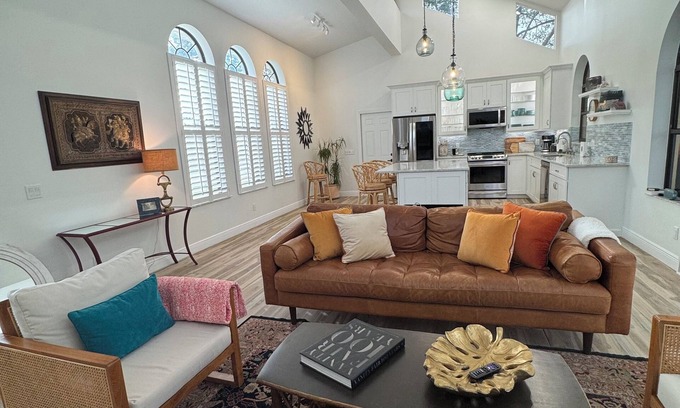 Hobe Sound House | Zephyr House in Zeus Park - Walk to Beach & Dining, Game Room, Screen Patio Boho