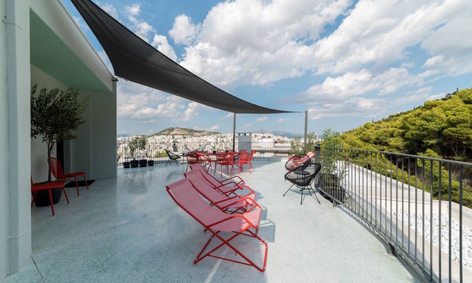 Exarhia Apartment | Zoia House-The Hill no. 2 by JJ Hospitality-