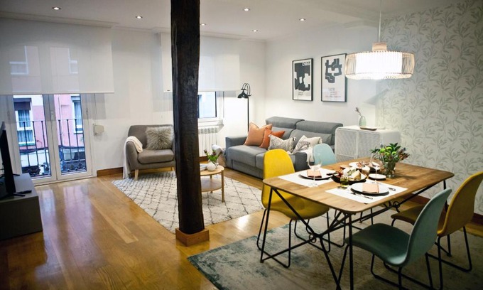 Castanos Apartment | ZUBIGANE apartamento junto a la Ría & Parking