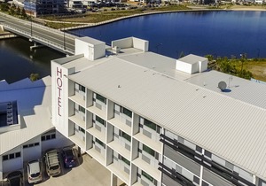 Mercure Sunshine Coast Kawana Waters