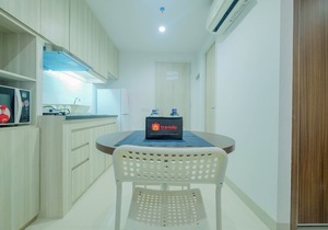 Trendy and Spacious Studio Azalea Suites Apartment