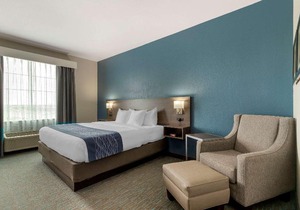 Comfort Inn & Suites Selma Near Randolph AFB