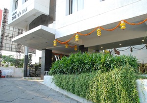OYO 1349 Hotel Solitaire