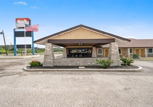 OYO Hotel Junction TX I-10