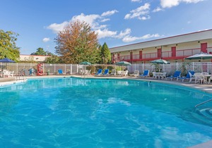 Ramada by Wyndham Yonkers