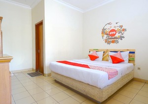 Hotel Astria Graha