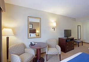 Holiday Inn Express & Suites Malone, an Ihg Hotel