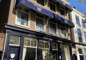 Hotel Bridges House