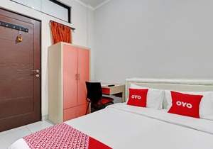 OYO 90452 Pillow Inn