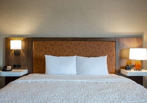 Hampton Inn Watertown