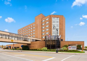 Best Western Premier Waterfront Hotel & Convention Center