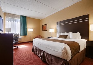 Best Western Waukesha Grand