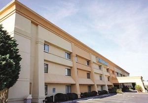 Wingate by Wyndham Brunswick