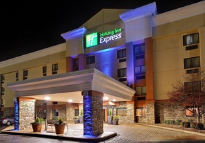 Holiday Inn Express Hotel Fort Campbell-Oak Grove, an IHG Hotel