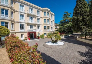 Hôtel Carlton