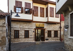 Hotel 1207