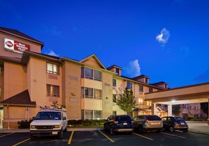 Best Western Plus Burlington Inn & Suites