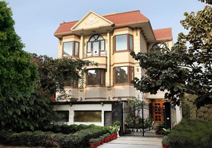 Ahuja Residency Cyber City I
