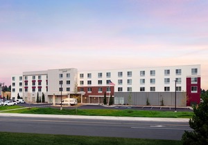 Courtyard by Marriott Pullman