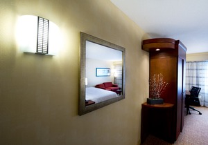 Courtyard by Marriott Mississauga-Airport Corporate Centre West