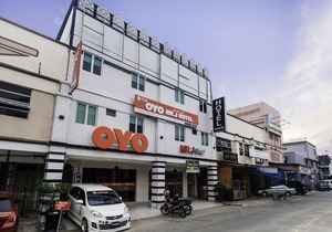 OYO 718 MR J Hotel Wakaf Che Yeh 1
