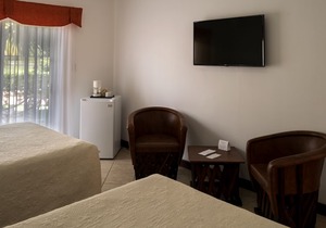 Hotel Cayman Suites