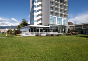 Best Western Plus Kelowna Hotel & Suites