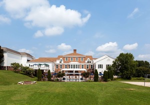 Virginia Crossings Hotel, Tapestry Collection by Hilton