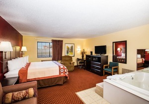 Baymont by Wyndham Cedar Rapids