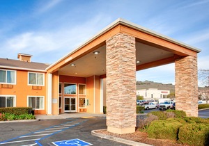 Quality Inn Near Six Flags Discovery Kingdom-Napa Valley