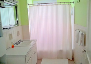 The Wayfaring Buckeye Hostel