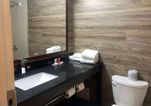 Ramada by Wyndham Lindsay