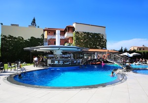 Marigianna Apartments