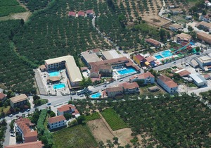 Paradise Apartments