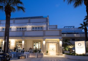 Bianco Riccio Suite Hotel